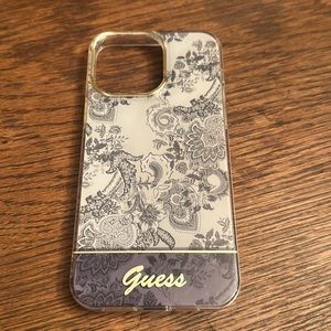 Guess iPhone 14 pro max case